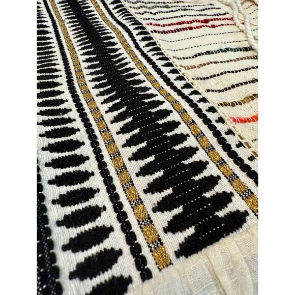 Tribal Jeans Boho Embroidered Top with Tassels NWOT Size M - Picture 8 of 12